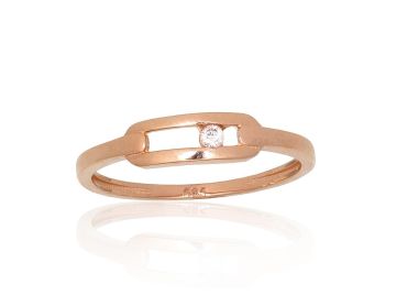 Gold ring 