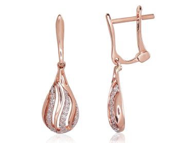 Gold earrings with 'english' lock 