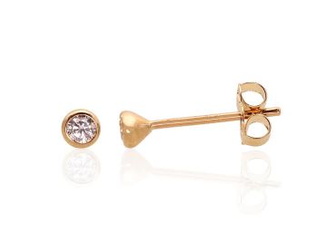 Gold classic studs earrings 