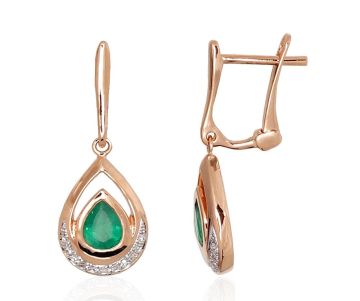 Gold earrings with 'english' lock 