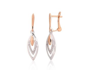 Gold earrings with 'english' lock 