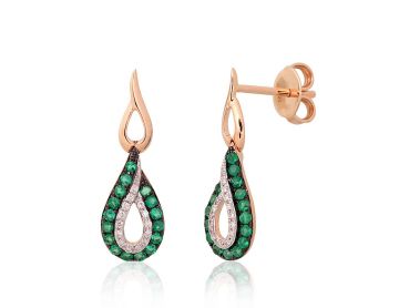 Gold classic studs earrings 