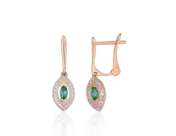 Gold earrings with 'english' lock 