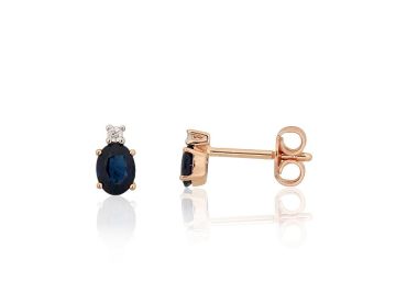Gold classic studs earrings 