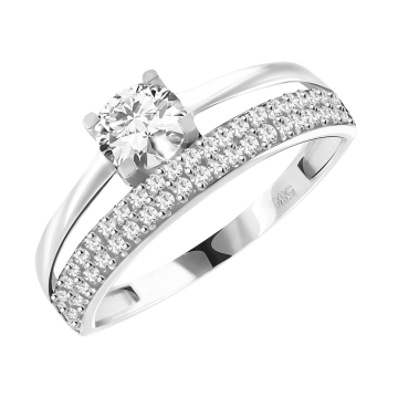 Lady´s ring in white gold of 585 assay value (14K) with zirconia 