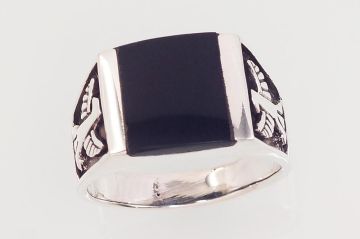 Silver ring 