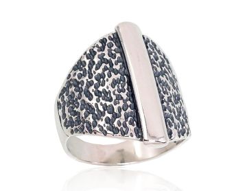 Silver ring 