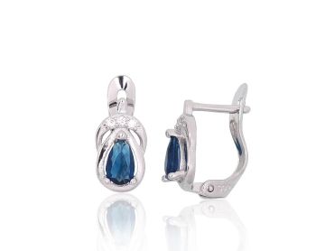 Silver earrings with 'english' lock 