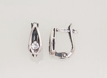 Silver earrings with 'english' lock 
