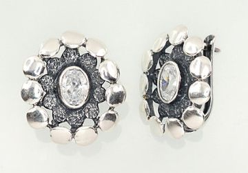 Silver earrings with 'english' lock 