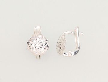 Silver earrings with 'english' lock 