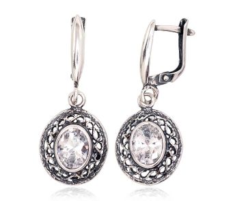Silver earrings with 'english' lock 
