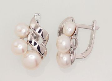 Silver earrings with 'english' lock 