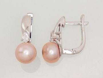 Silver earrings with 'english' lock 