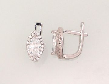 Silver earrings with 'english' lock 