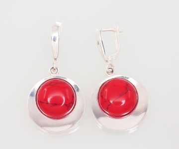 Silver earrings with 'english' lock 
