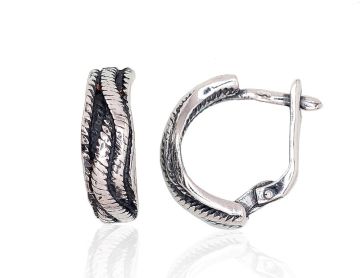 Silver earrings with 'english' lock 