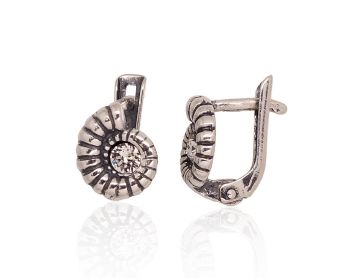 Silver earrings with 'english' lock 
