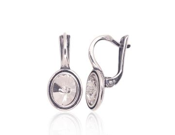 Silver earrings with 'english' lock 