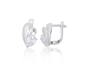 Silver earrings with 'english' lock 