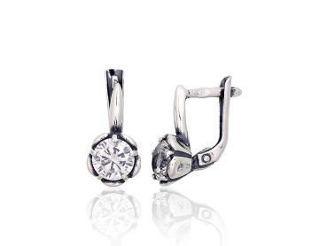 Silver earrings with 'english' lock 