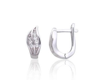 Silver earrings with 'english' lock 