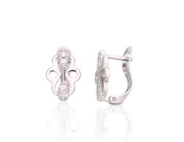 Silver earrings with 'english' lock 