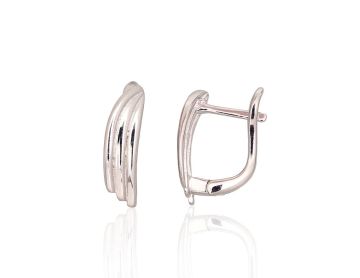 Silver earrings with 'english' lock 