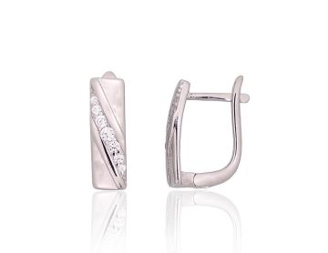 Silver earrings with 'english' lock 