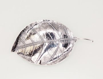 Silver brooch 