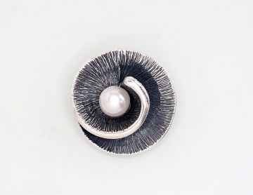 Silver brooch 