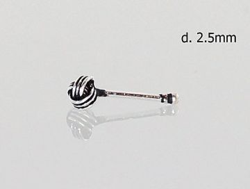 Silbernes Piercing für die Nase 