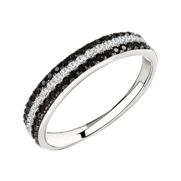 Silver ring with zirconia 