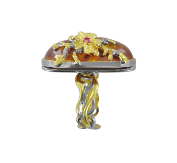 Gold-plated silver and rhodium ring with amber 