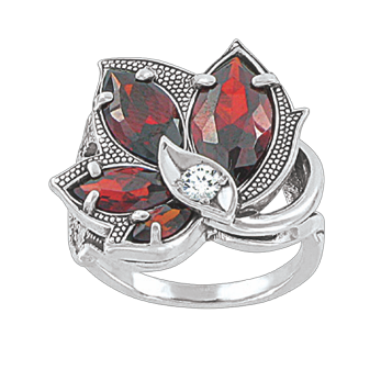 Женское серебряное кольцо 925 пробы. Вставка: фианиты, гранат 