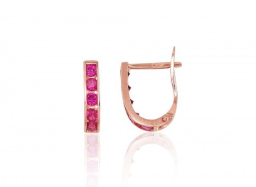 Gold earrings with 'english' lock 