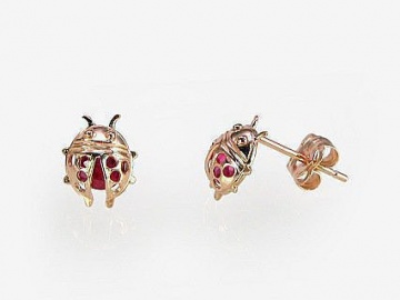 Gold classic studs earrings 