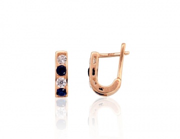 Gold earrings with 'english' lock 