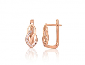 Gold earrings with 'english' lock 