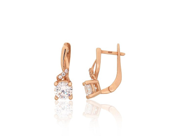 Goldene Ohrringe mit englischem Verschluss 