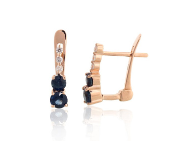 Goldene Ohrringe mit englischem Verschluss 