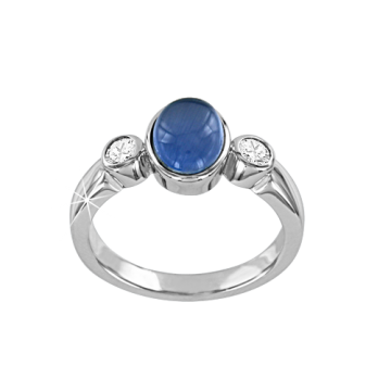 Silver ring with zirconia and cat´s eye 