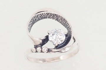 Серебряное кольцо 