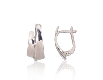 Silver earrings with 'english' lock 