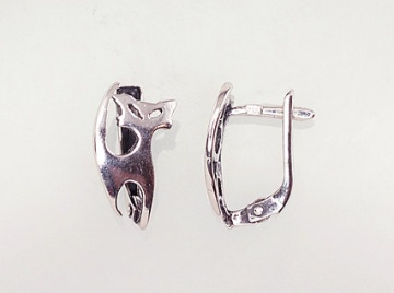 Silver earrings with 'english' lock 