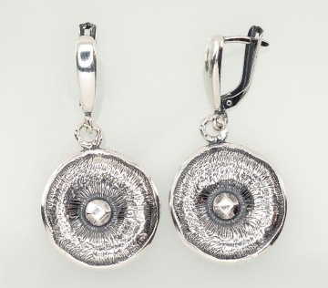 Silver earrings with 'english' lock 