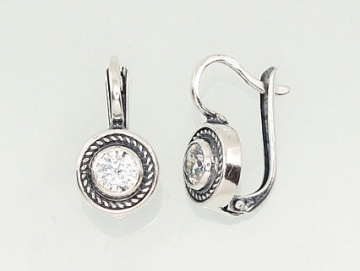 Silver earrings with 'english' lock 