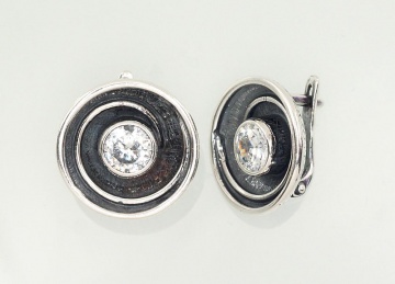 Silver earrings with 'english' lock 