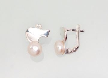 Серебряные серьги на английском замке 