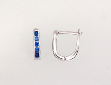 Silver earrings with 'english' lock 